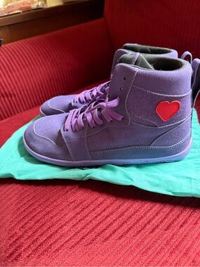 Paperkrane Purple Heart high top